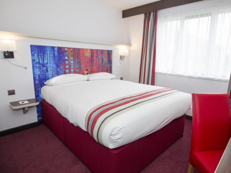 Ramada Milton Keynes Otel Dış mekan fotoğraf